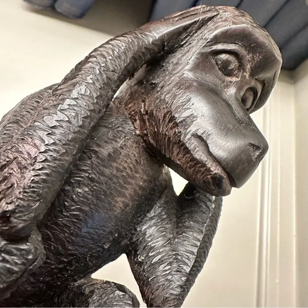 Vintage | Hand Carved ebony wood “HEAR NO EVIL” monkey wooden statue 6.5” - Picture 4 of 11